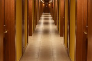 Flur reinigen - so halten Sie den Flur Ihrer Wohnung sauber - Tipps