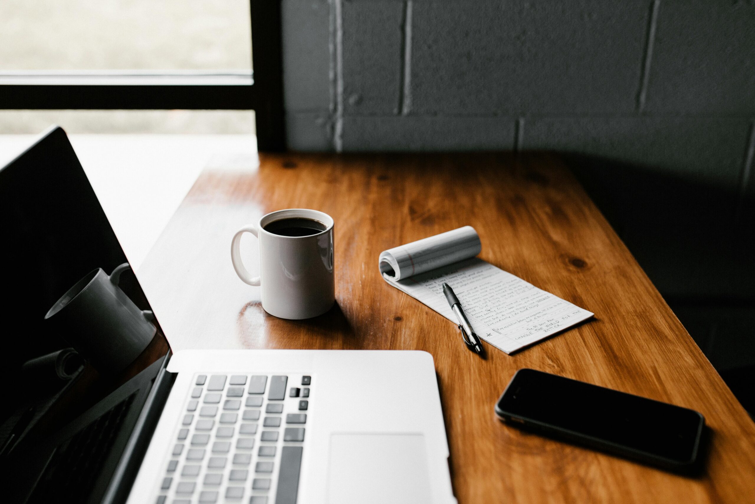 Ergonomie im Homeoffice: So gestalten Sie Ihren Arbeitsplatz richtig