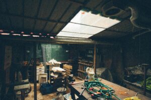 Tipps für das Platzsparen im Keller auf engem Raum