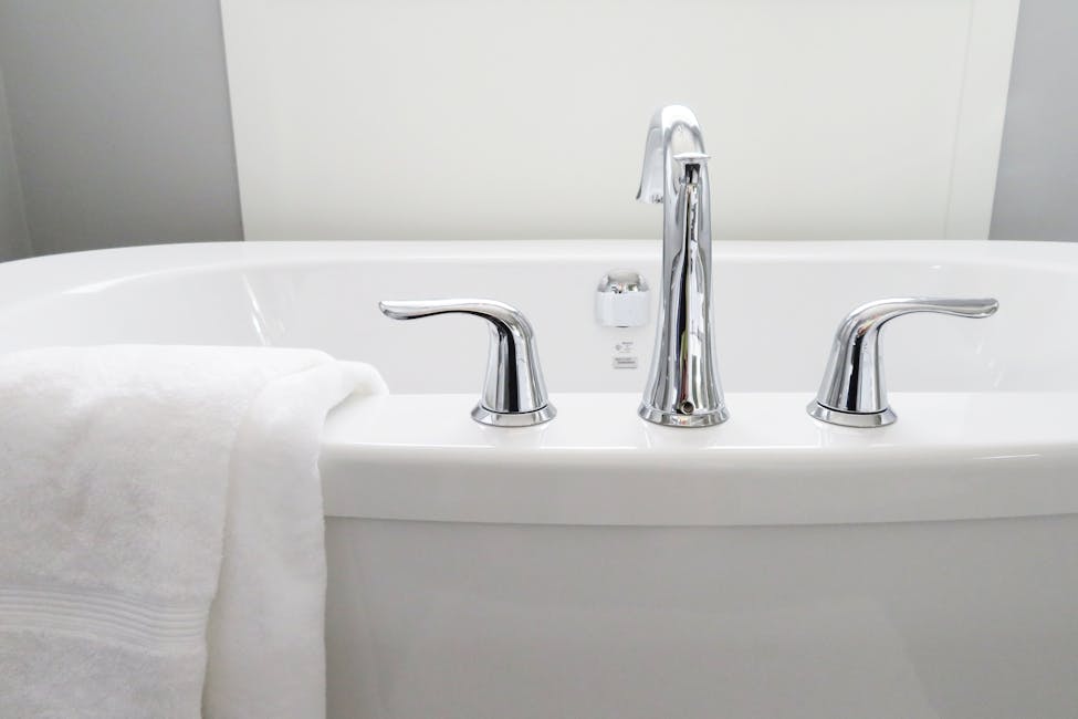 Wie entferne ich hartnäckigen Kalk im Badezimmer
