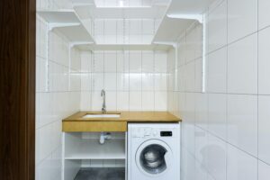 Warum bleibt Wasser in meiner Waschmaschine stehen?
