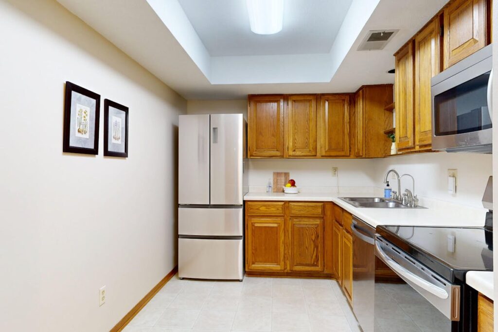 Wie entferne ich Fettflecken von meiner Wand?